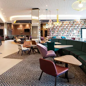 מלון Hampton By Hilton Munich Airport South הלברגמוס